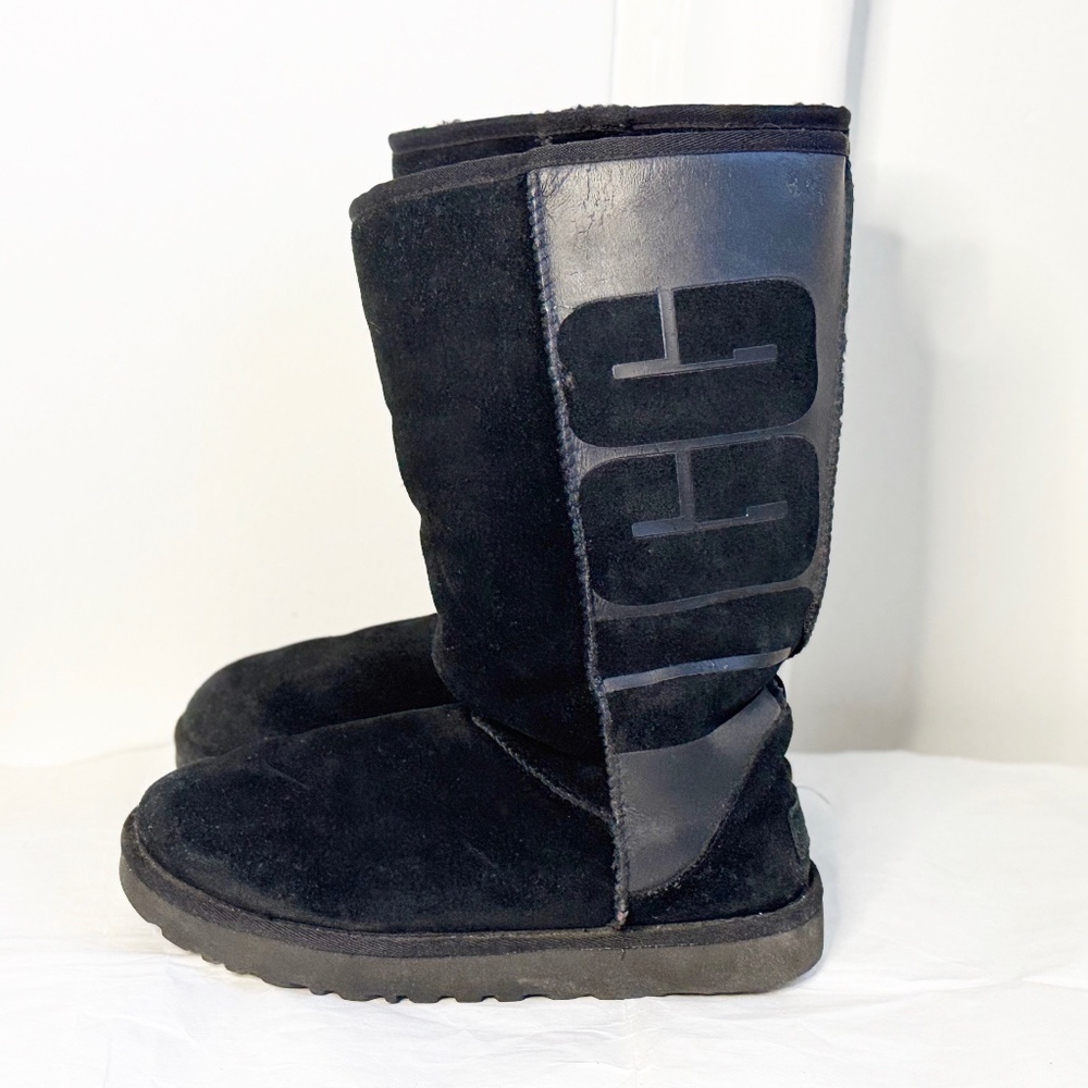 UGG Classic Tall Rubber UGG Logo BlackSnow/Winter Boot Womens Size 7 EUC